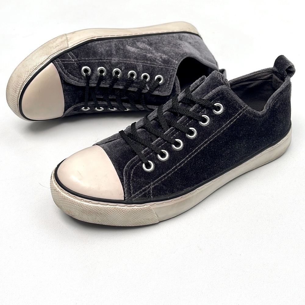 Velvet My Style Sneakers